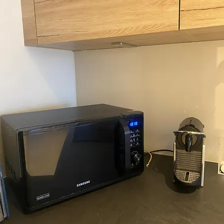 Beautiful 2-bedroom On The 8th Floor With Direct Sea View T44 Apartment *