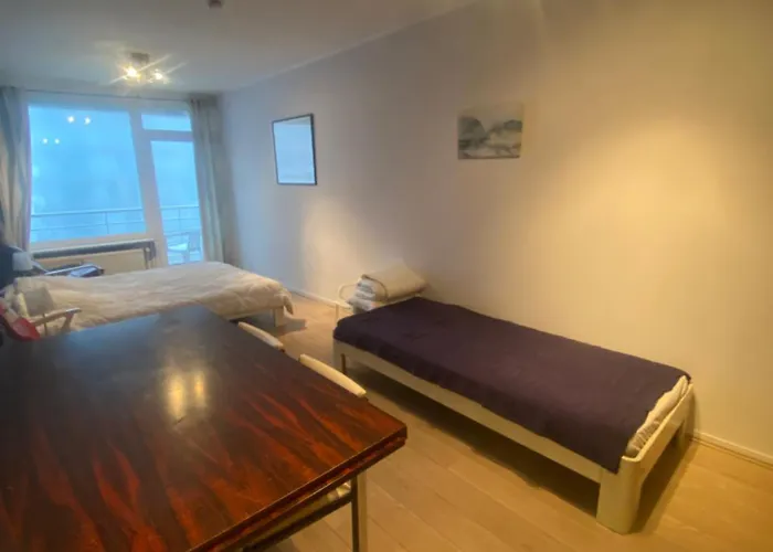 Beautiful 2-bedroom On The 8th Floor With Direct Sea View T44 *