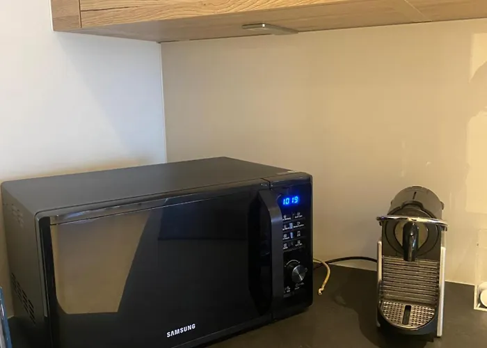 Beautiful 2-bedroom On The 8th Floor With Direct Sea View T44 아파트 *