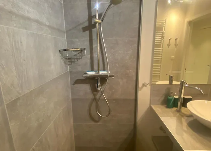 Beautiful 2-bedroom On The 8th Floor With Direct Sea View T44 * 오스텐드